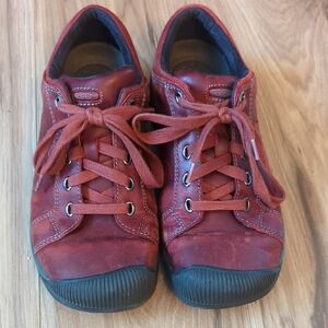 Keen Women's Red Leather Sneakers